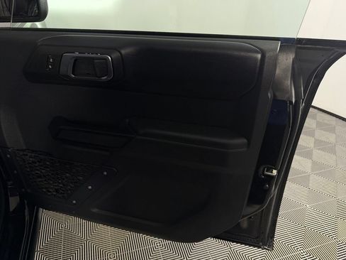 Used 2025 Ford Bronco Badlands AWD/4WD image 34