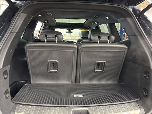 Used 2023 Cadillac XT6 Sport w/ Platinum Package AWD/4WD image 15