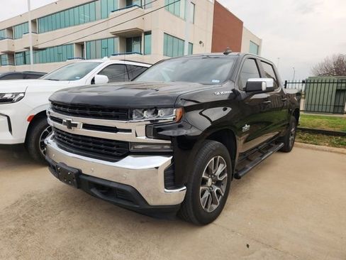 Used 2020 Chevrolet Silverado 1500 LT w/ Texas Edition image 3