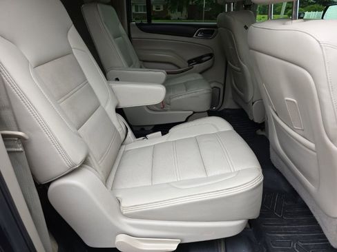 Used 2016 GMC Yukon XL Denali w/ Open Road Package AWD/4WD image 28