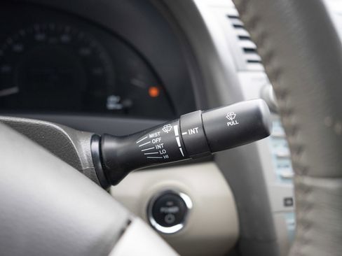 Used 2008 Toyota Camry Hybrid image 20