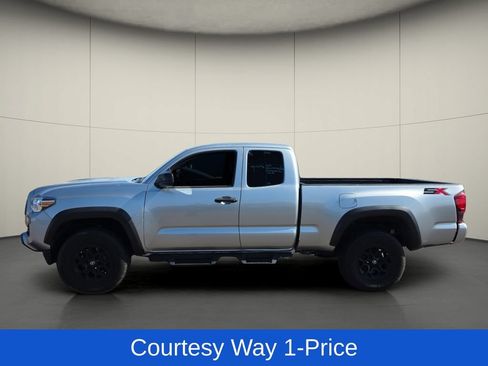 Used 2022 Toyota Tacoma SR w/ SX Package RWD image 5