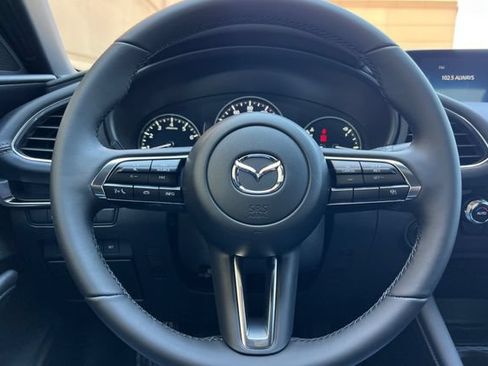 New 2026 MAZDA MAZDA3 2.5 S Hatchback w/ Premium Pkg FWD image 25