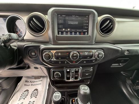 Used 2021 Jeep Wrangler Unlimited Sport AWD/4WD image 23