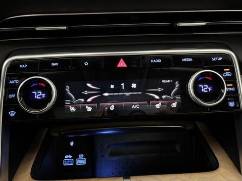 Used 2024 Genesis GV80 3.5T w/ Advanced Package image 22