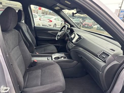 Used 2022 Honda Pilot Sport image 19