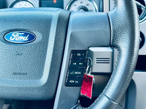 Used 2010 Ford F150 Lariat AWD/4WD image 31