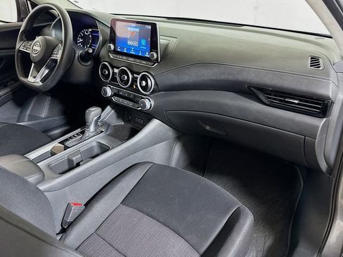 Used 2024 Nissan Sentra SV image 25