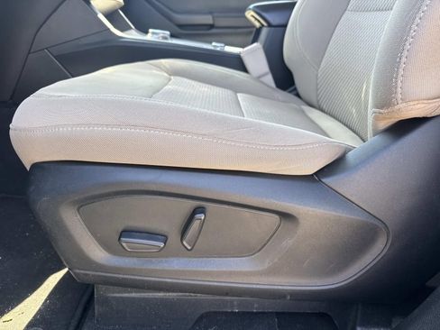 Used 2023 Ford Explorer 4WD image 17