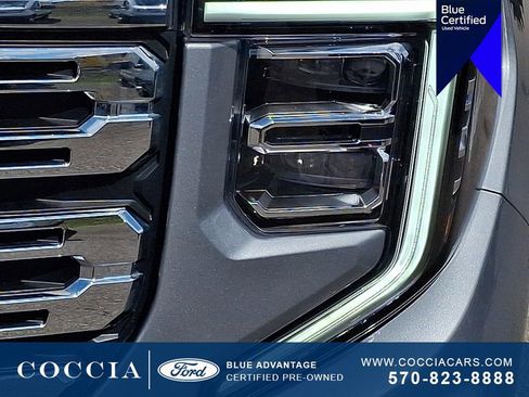 Used 2024 GMC Sierra 1500 Denali w/ Technology Package AWD/4WD image 9