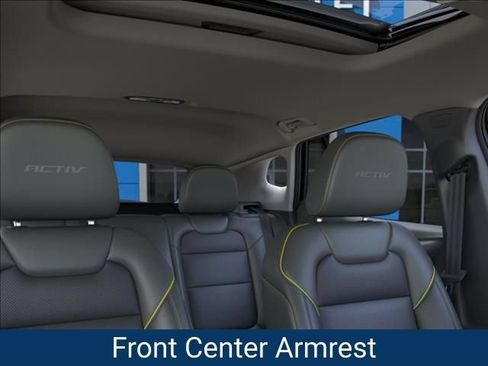 New 2026 Chevrolet Trax ACTIV w/ Sunroof Package FWD image 27