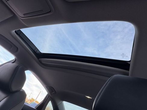 Used 2023 Honda Accord Touring image 25