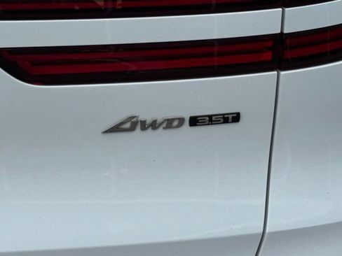 Certified 2024 Genesis GV70 3.5T Sport w/ Sport Advanced Package AWD/4WD image 10