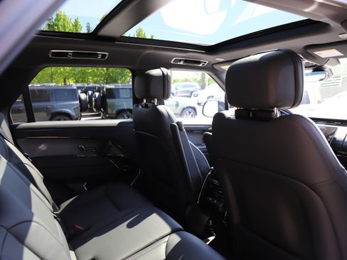 Certified 2025 Land Rover Range Rover Sport Dynamic SE AWD/4WD image 15