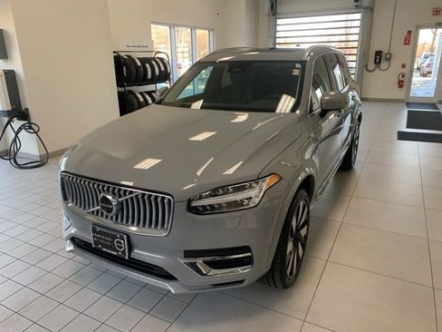 Certified 2024 Volvo XC90 T8 Plus w/ Protection Package Premier image 1