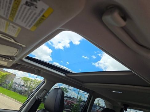 Used 2022 Subaru Forester Touring AWD/4WD image 26