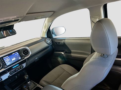 Used 2023 Toyota Tacoma SR5 image 21