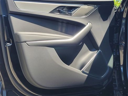 New 2026 Jaguar F-PACE R-Dynamic S image 10