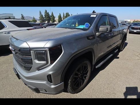 Used 2024 GMC Sierra 1500 Elevation AWD/4WD image 3