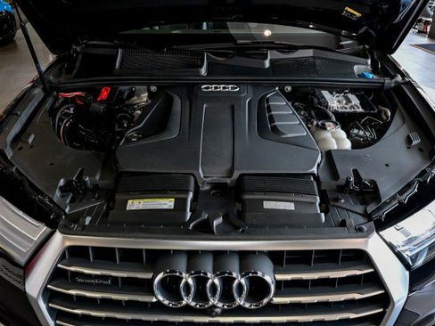 Used 2019 Audi Q7 2.0T Premium w/ Cold Weather Package image 56