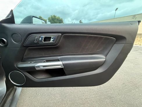 Used 2016 Ford Mustang GT Premium RWD image 24