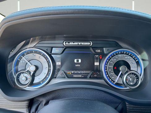 Used 2022 RAM 1500 Limited AWD/4WD image 11