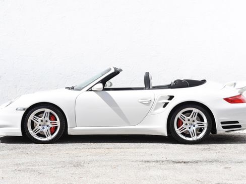 Used 2008 Porsche 911 Turbo AWD/4WD image 16