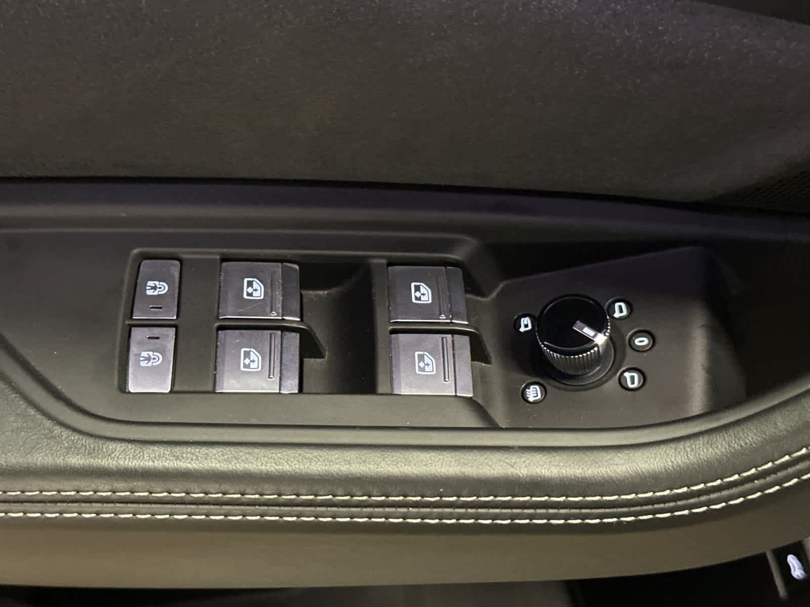 Certified 2023 Audi e-tron S Premium Plus AWD/4WD image 13