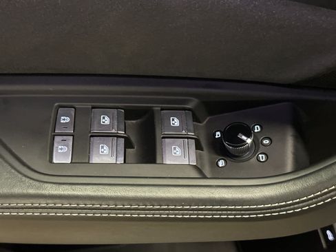 Certified 2023 Audi e-tron S Premium Plus AWD/4WD image 13