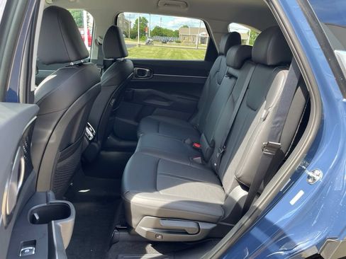 New 2026 Kia Sorento S AWD/4WD image 10