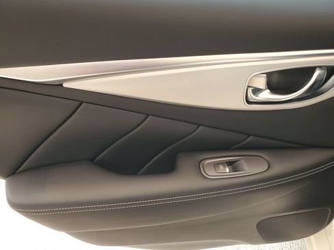 Used 2023 INFINITI Q50 Luxe w/ Cargo Package RWD image 11