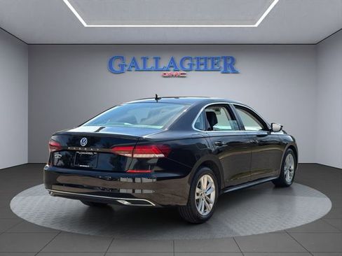 Used 2020 Volkswagen Passat 2.0T SE w/ Sunroof Package FWD image 4