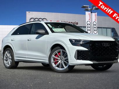 New 2025 Audi RS Q8 performance