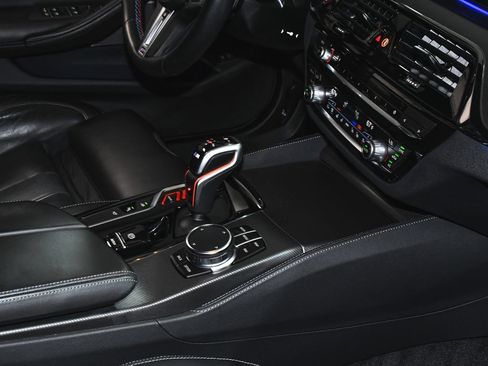 Used 2023 BMW M5 w/ Executive Package AWD/4WD image 66