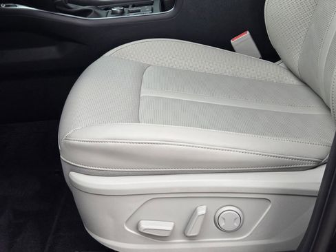 Certified 2025 Kia Sorento EX image 23