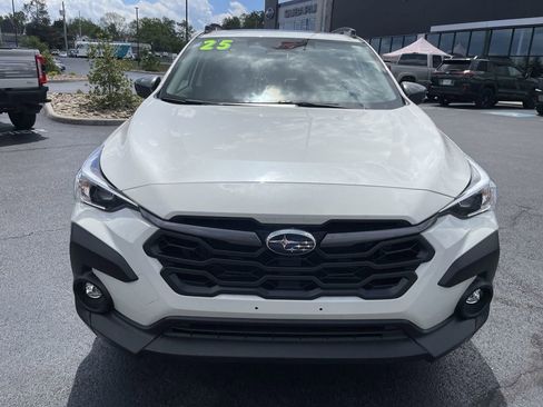 Certified 2025 Subaru Crosstrek 2.0i Premium AWD/4WD image 2
