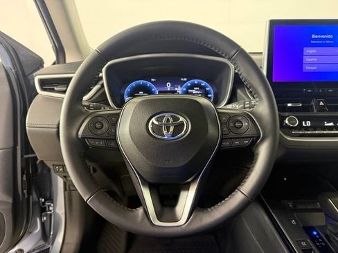 Used 2026 Toyota Corolla Cross XLE w/ Convenience Package FWD image 28
