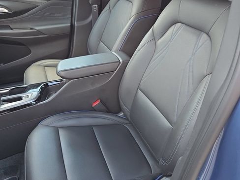 Used 2025 Buick Envista Sport Touring w/ Convenience I Package FWD image 21