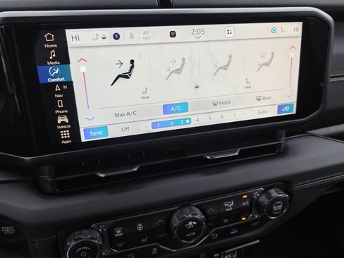 New 2026 Jeep Wrangler Unlimited Sahara AWD/4WD image 11