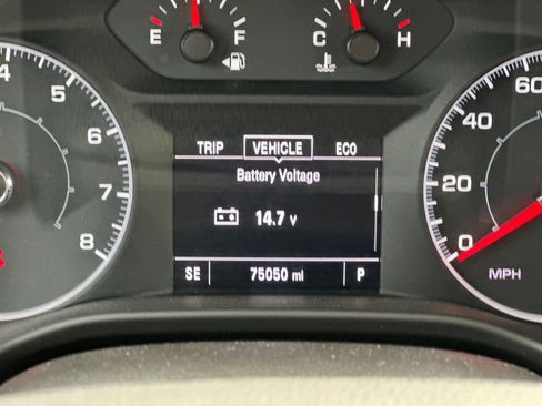 Used 2019 GMC Acadia SLE w/ LPO, Cargo Package image 27