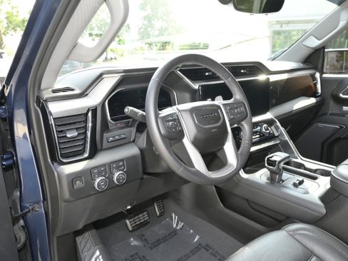 Used 2023 GMC Sierra 1500 Denali w/ Denali Reserve Package image 16