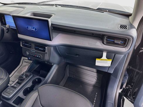 Used 2025 Ford Maverick Lobo AWD/4WD image 26