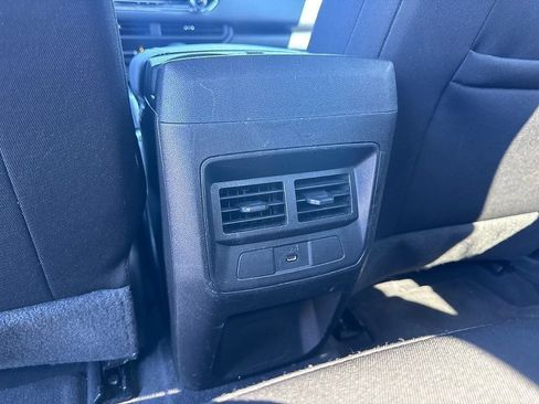 Used 2024 GMC Canyon Elevation RWD image 11