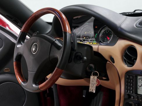 Used 2003 Maserati Coupe RWD image 6