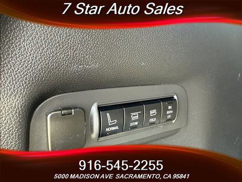 Used 2011 Ford Explorer Limited w/ 302A Rapid Spec Order Code image 25