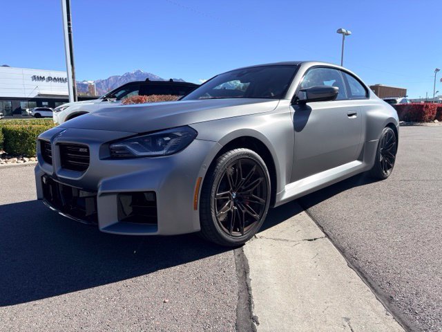 Used 2026 BMW M2 w/ Lighting Package RWD image 5