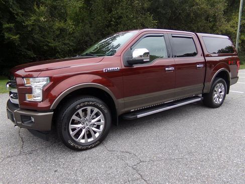 Used 2017 Ford F150 Lariat AWD/4WD image 1