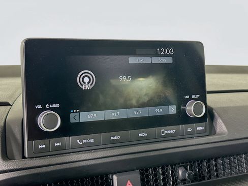 Used 2025 Honda CR-V LX image 19