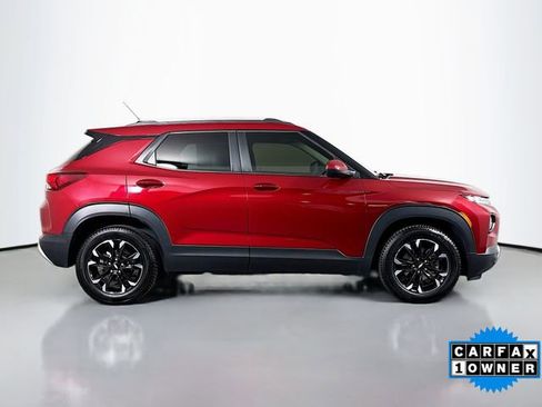 Used 2021 Chevrolet TrailBlazer LT w/ Convenience Package FWD image 8
