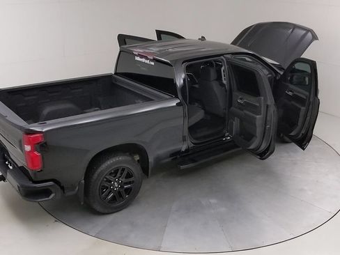 Used 2024 Chevrolet Silverado 1500 RST w/ Z71 Off-Road Package AWD/4WD image 47